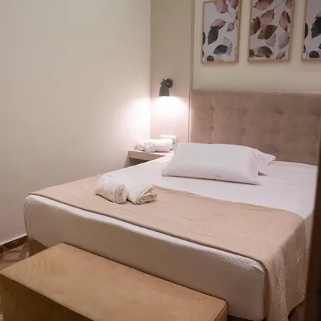 TSABAS BEACH SIDE APARTMENTS ΤΣΑΜΠΑΣ παραλιακά διαμερίσματα 1 Kastro-Kyllini