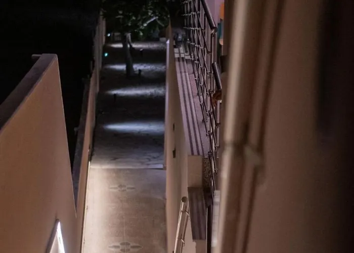 아파트 Tsabas Beach Side Apartments Τσαμπασ Παραλιακά Διαμερίσματα 1 *