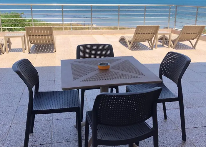 Tsabas Beach Side Apartments Τσαμπασ Παραλιακά Διαμερίσματα 1 *